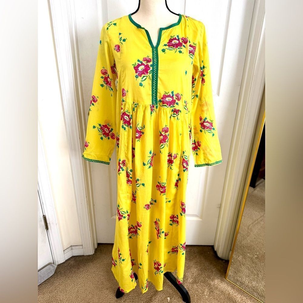 GENERATION PAKISTANI DESIGNER FLORAL DRESS - Picture 10 of 12